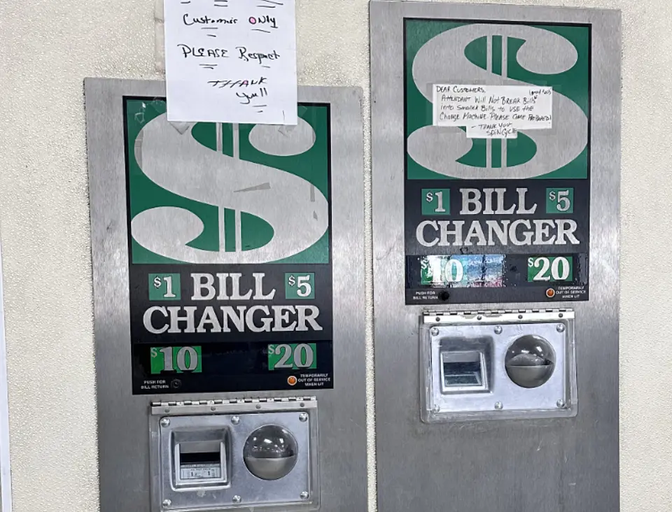 Laundromat Services | Spin Cycle Coin Laundry