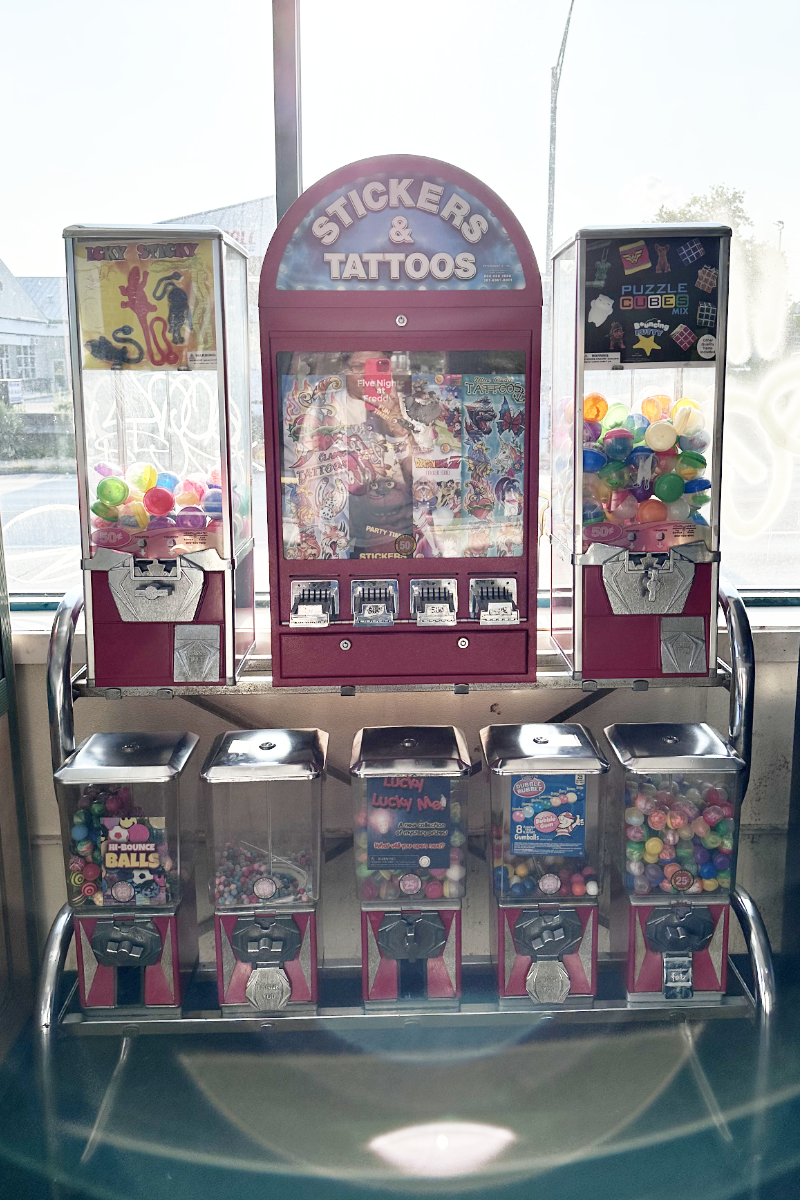 Gumball Machines 001